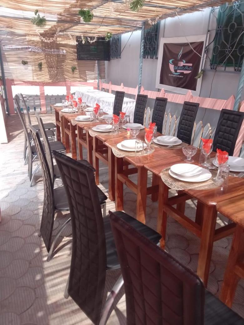 Bh Apero Club Hotel Bertoua Екстериор снимка
